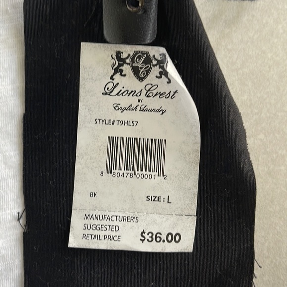 Lions Crest Mens Tee - Picture 3 of 4